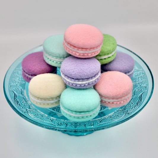 ASSORTED MACARONS
